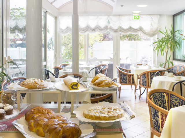 media.Slide-Cucina-Hotel-Tulipe-Nazionale-Riccione